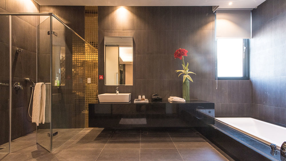 Voga Motel Taichung Exterior photo